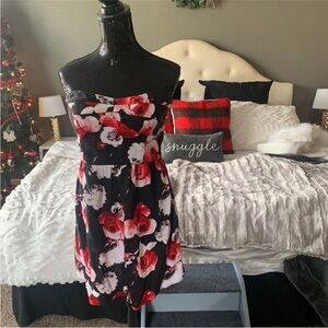 Vintage Charlotte Russe Strapless Dress - Red Floral